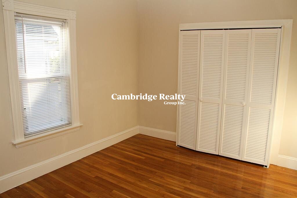 109 Magoun Ave, Medford