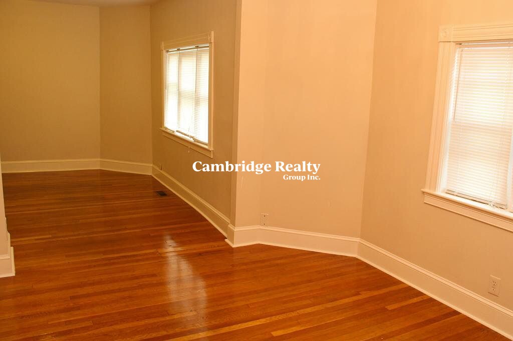 109 Magoun Ave, Medford