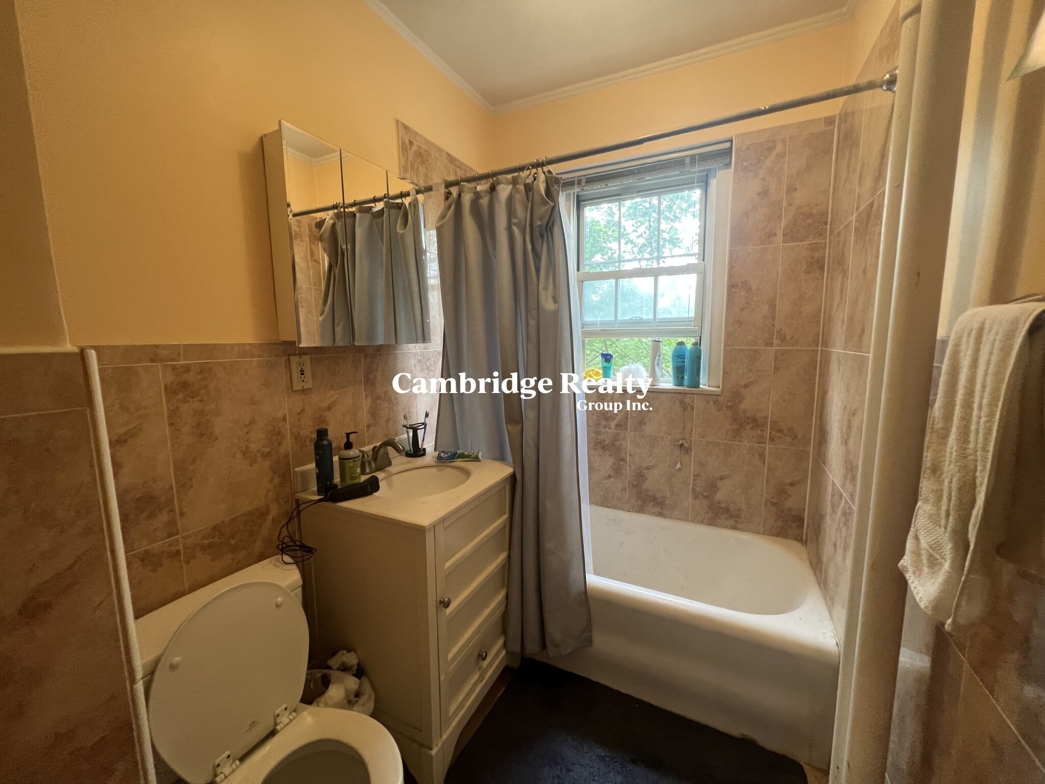 3 Arlington St, Porter Square