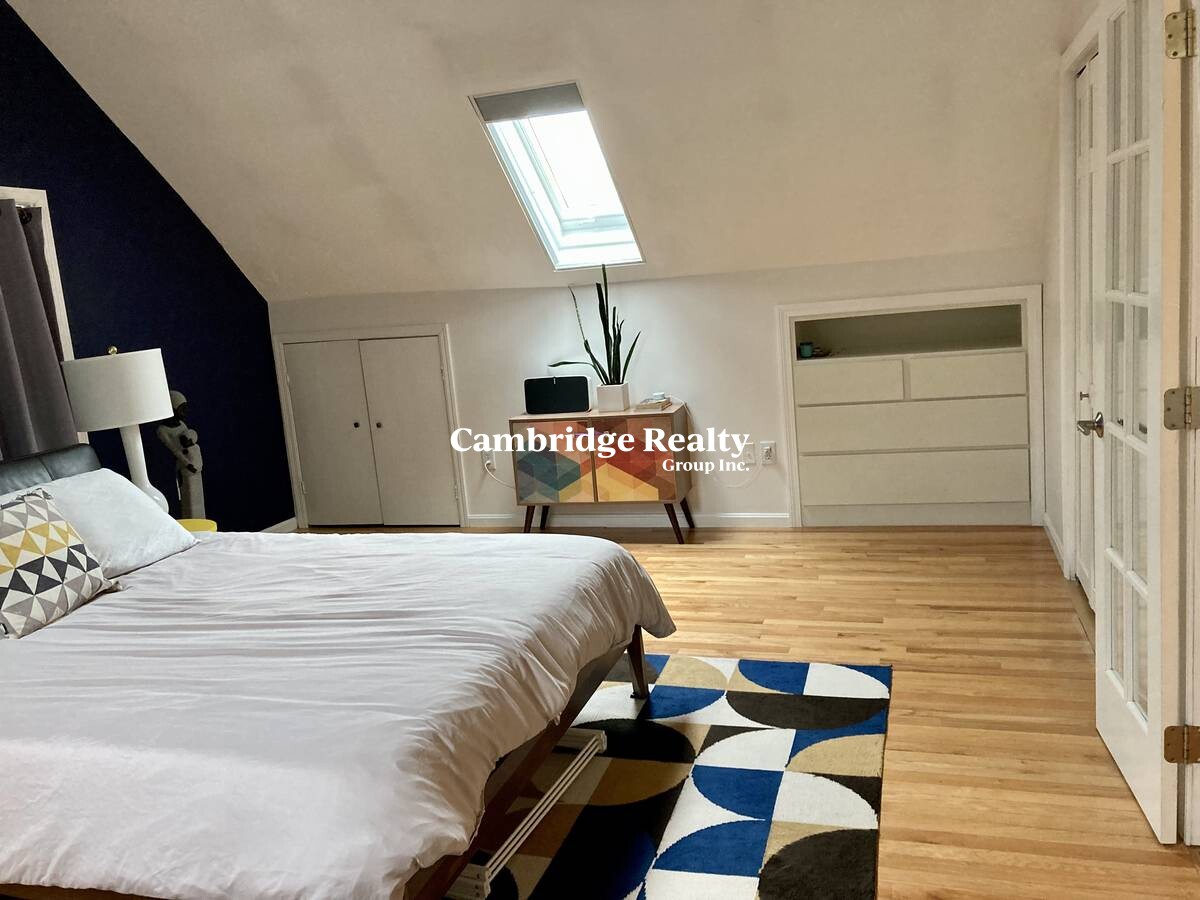 37 Homer Ave, West Cambridge