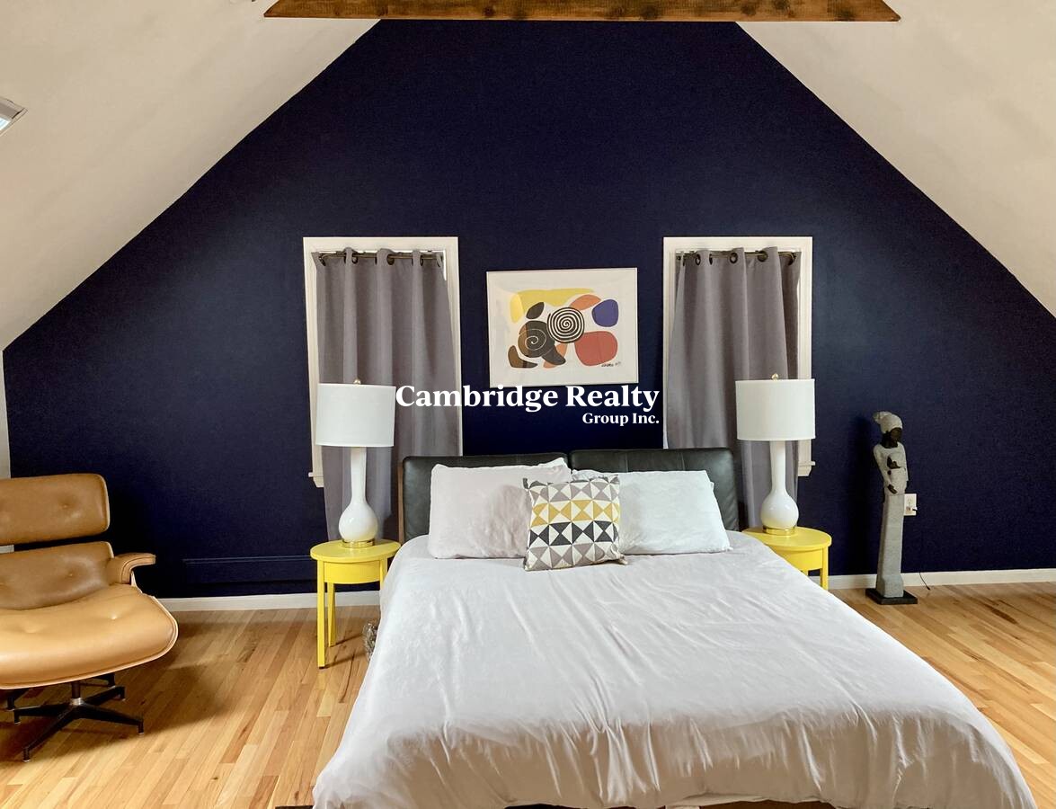 37 Homer Ave, West Cambridge