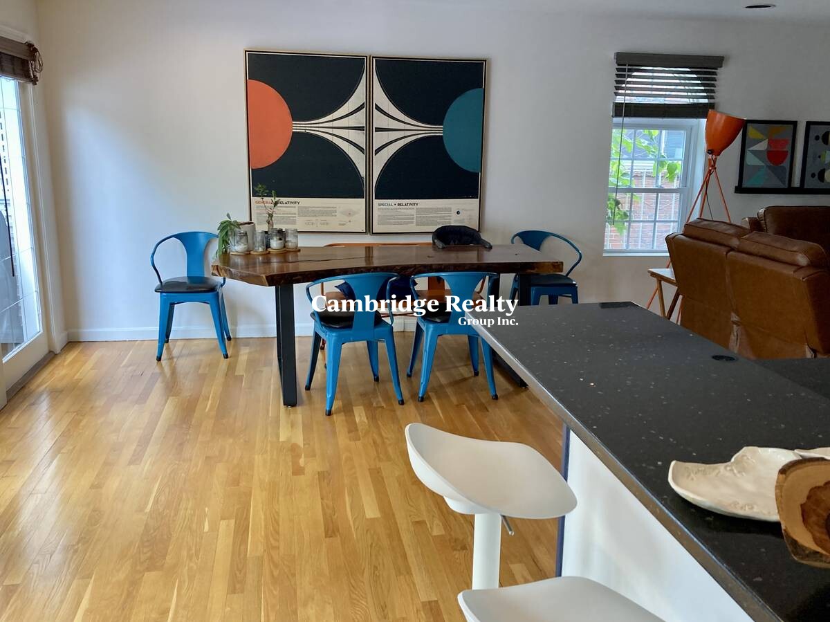 37 Homer Ave, West Cambridge