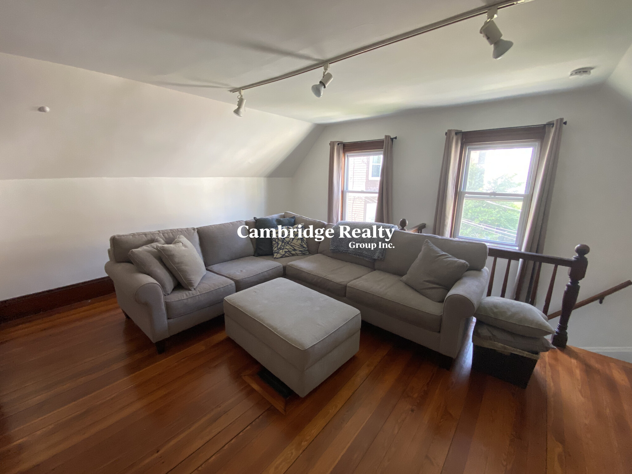 55 Main St, Magoun Square