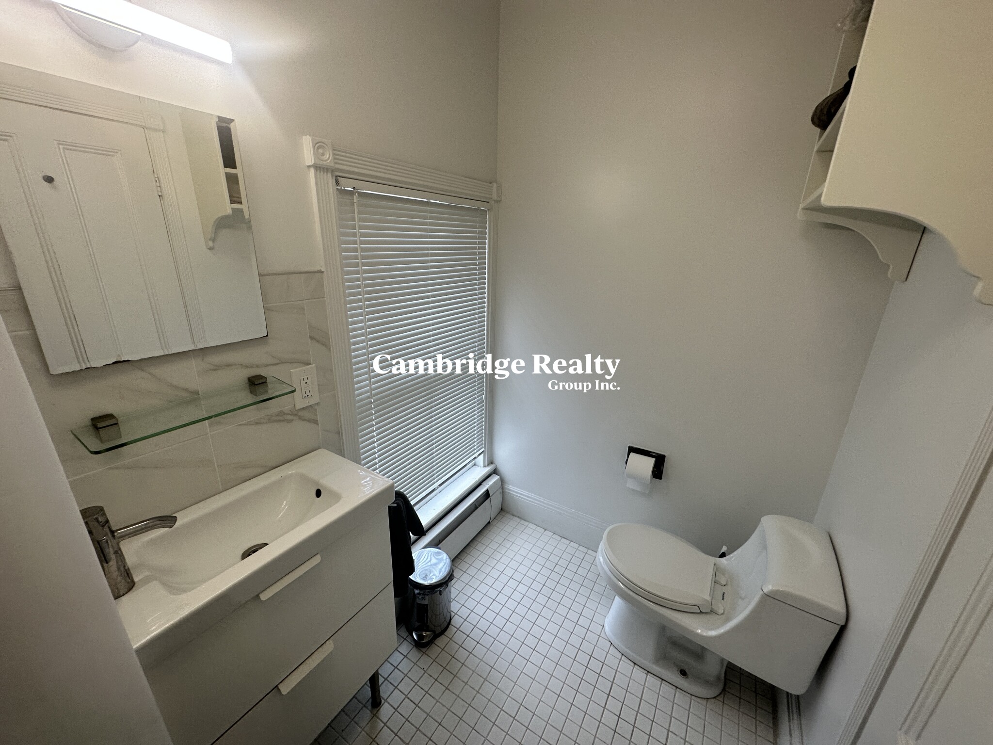 27 Meacham Rd, North Cambridge