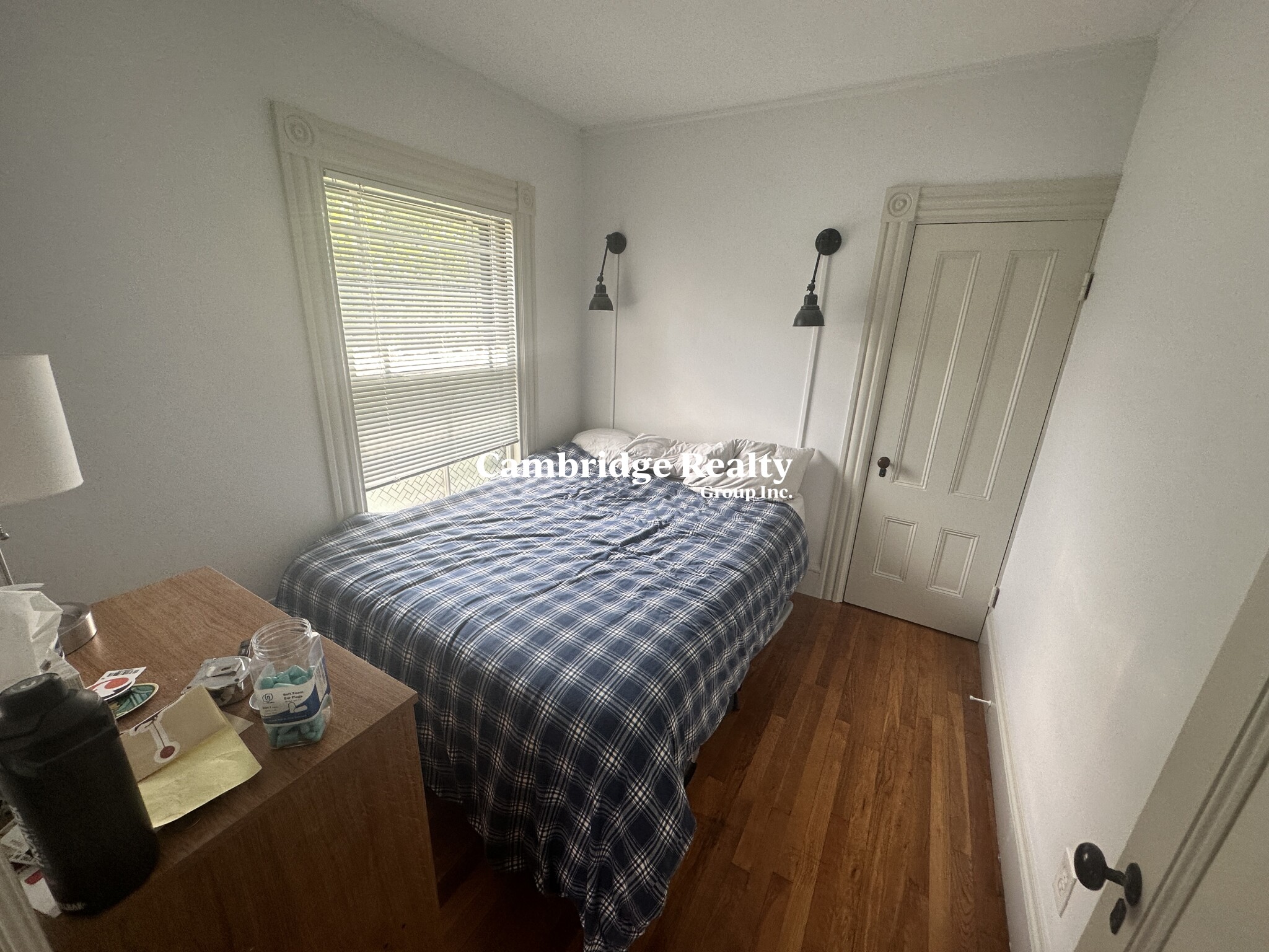 27 Meacham Rd, North Cambridge