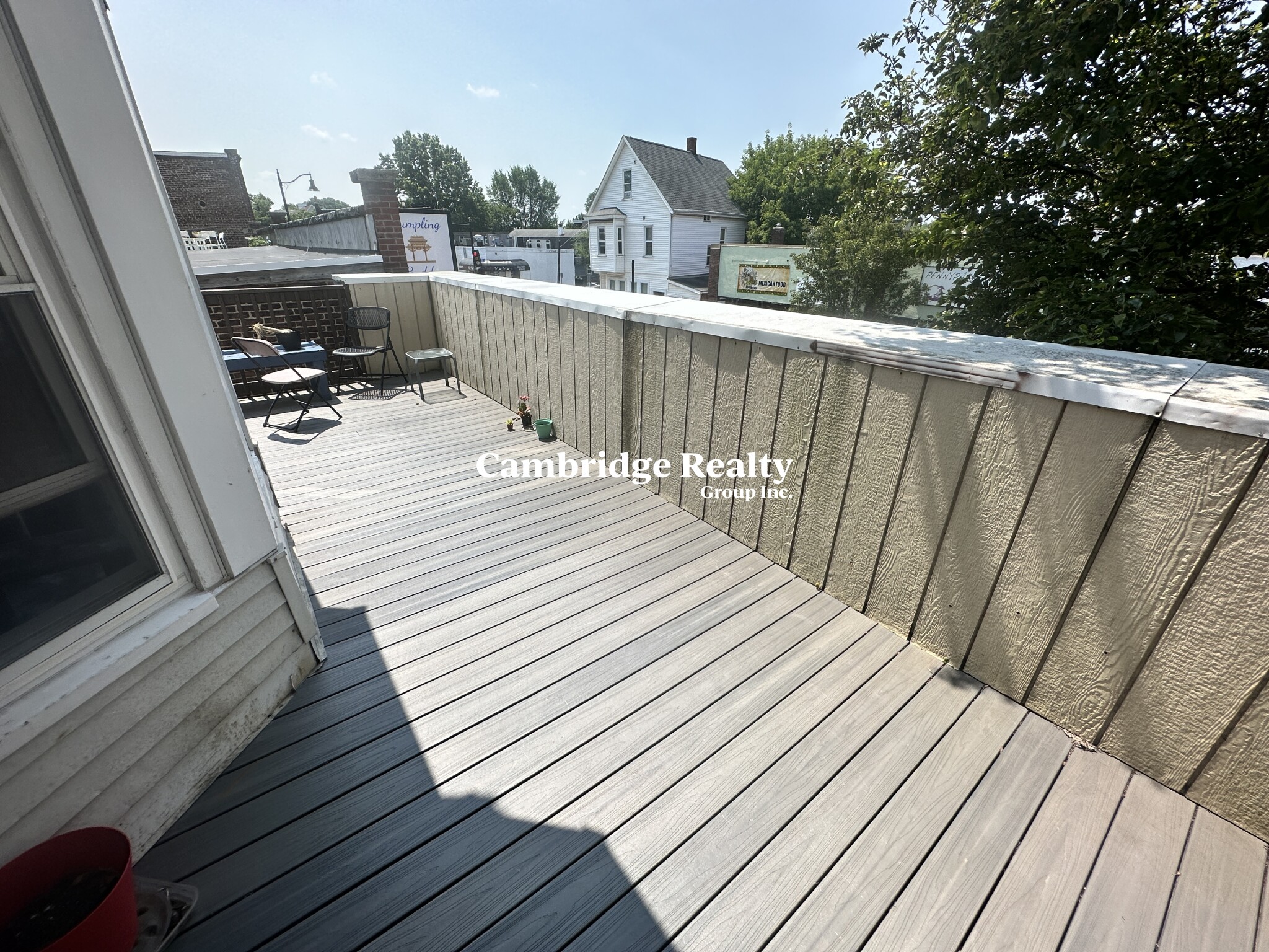 515 Medford St, Magoun Square