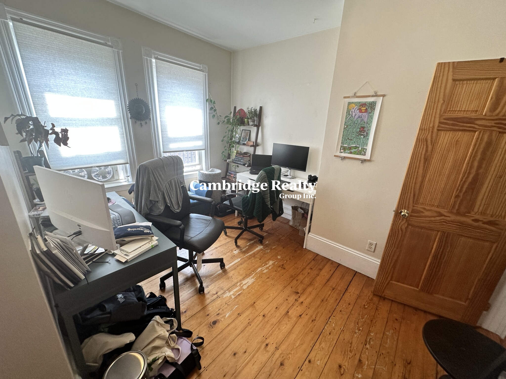 515 Medford St, Magoun Square