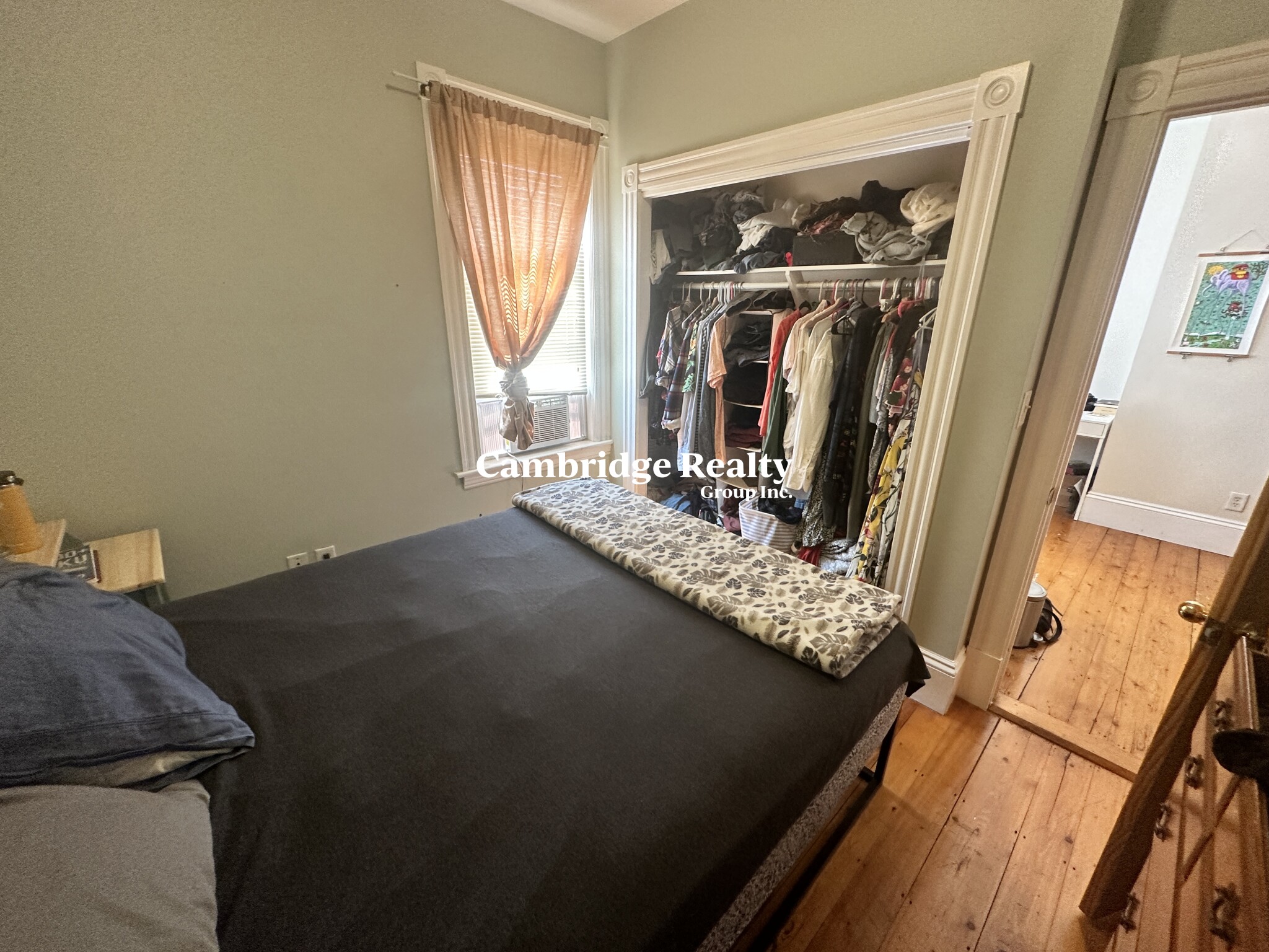 515 Medford St, Magoun Square