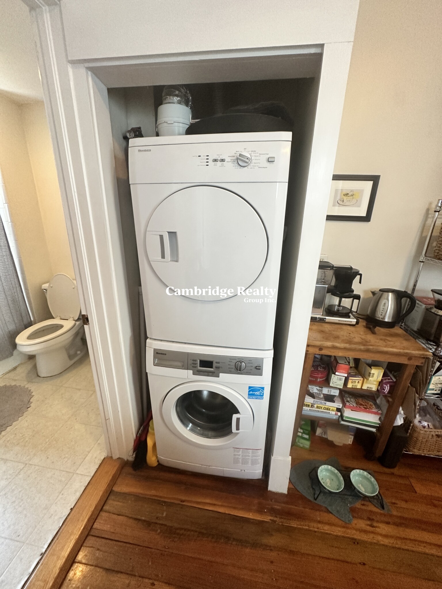 515 Medford St, Magoun Square