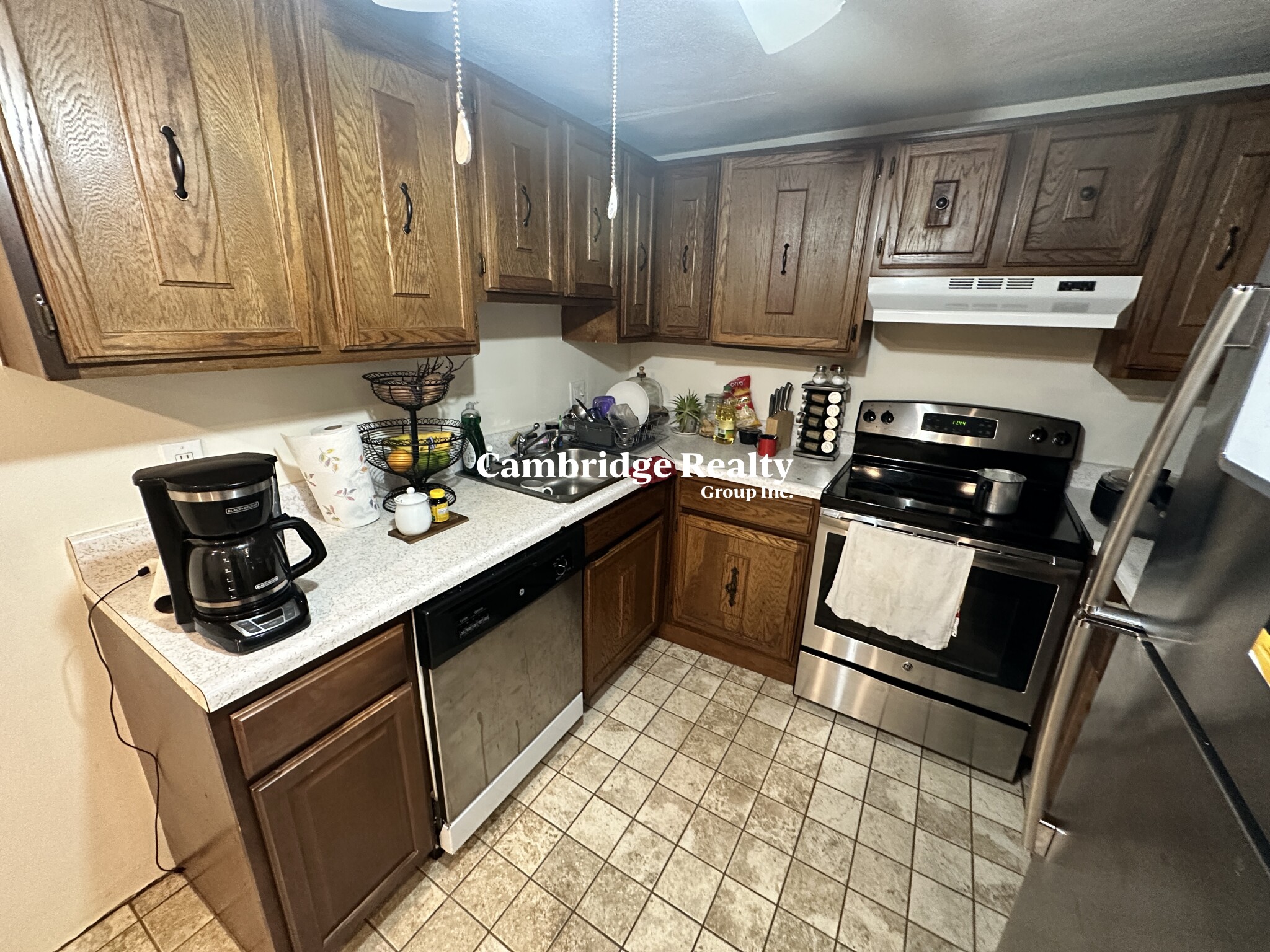 33 Lodgen Ct, Malden