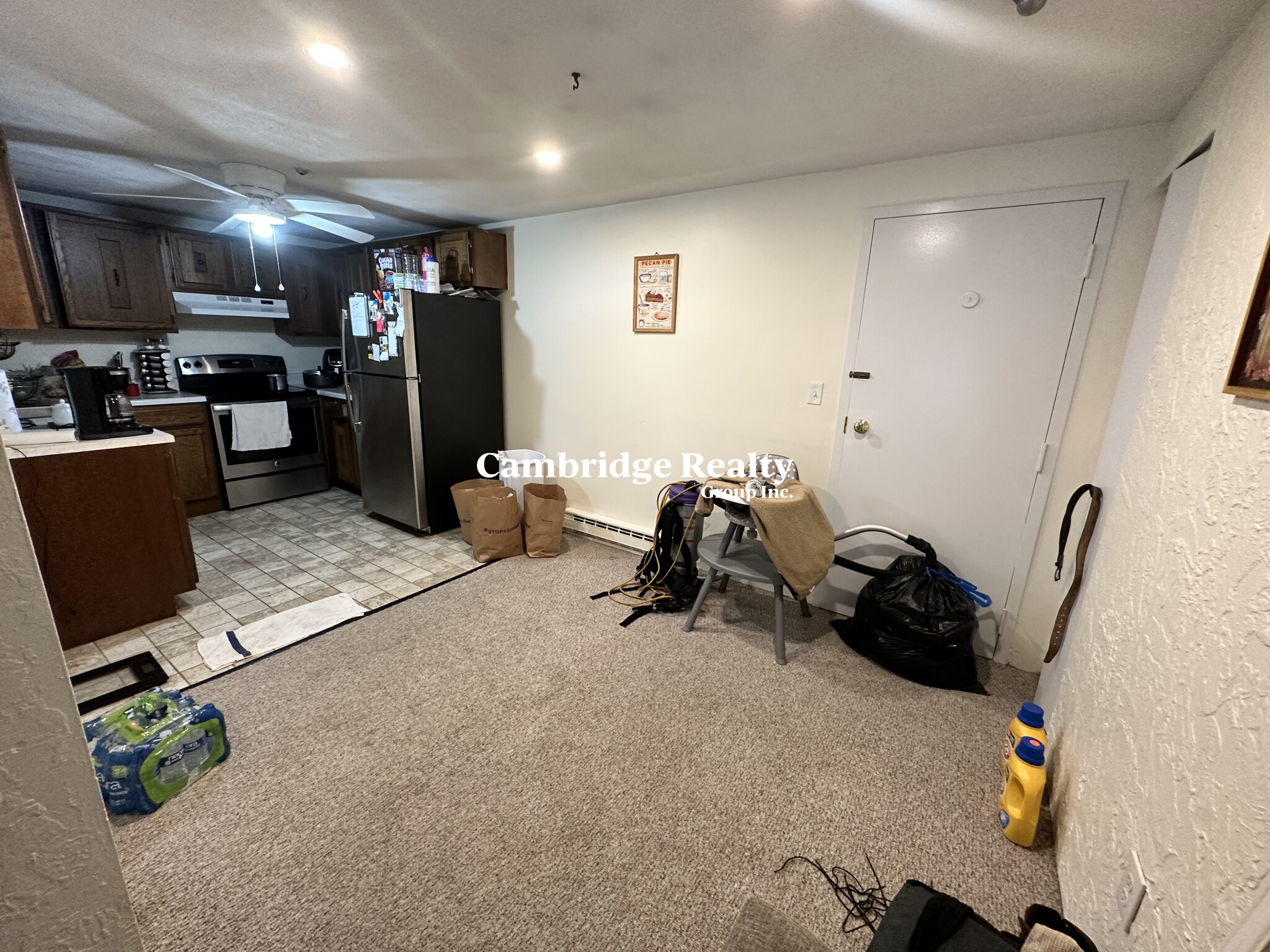 33 Lodgen Ct, Malden