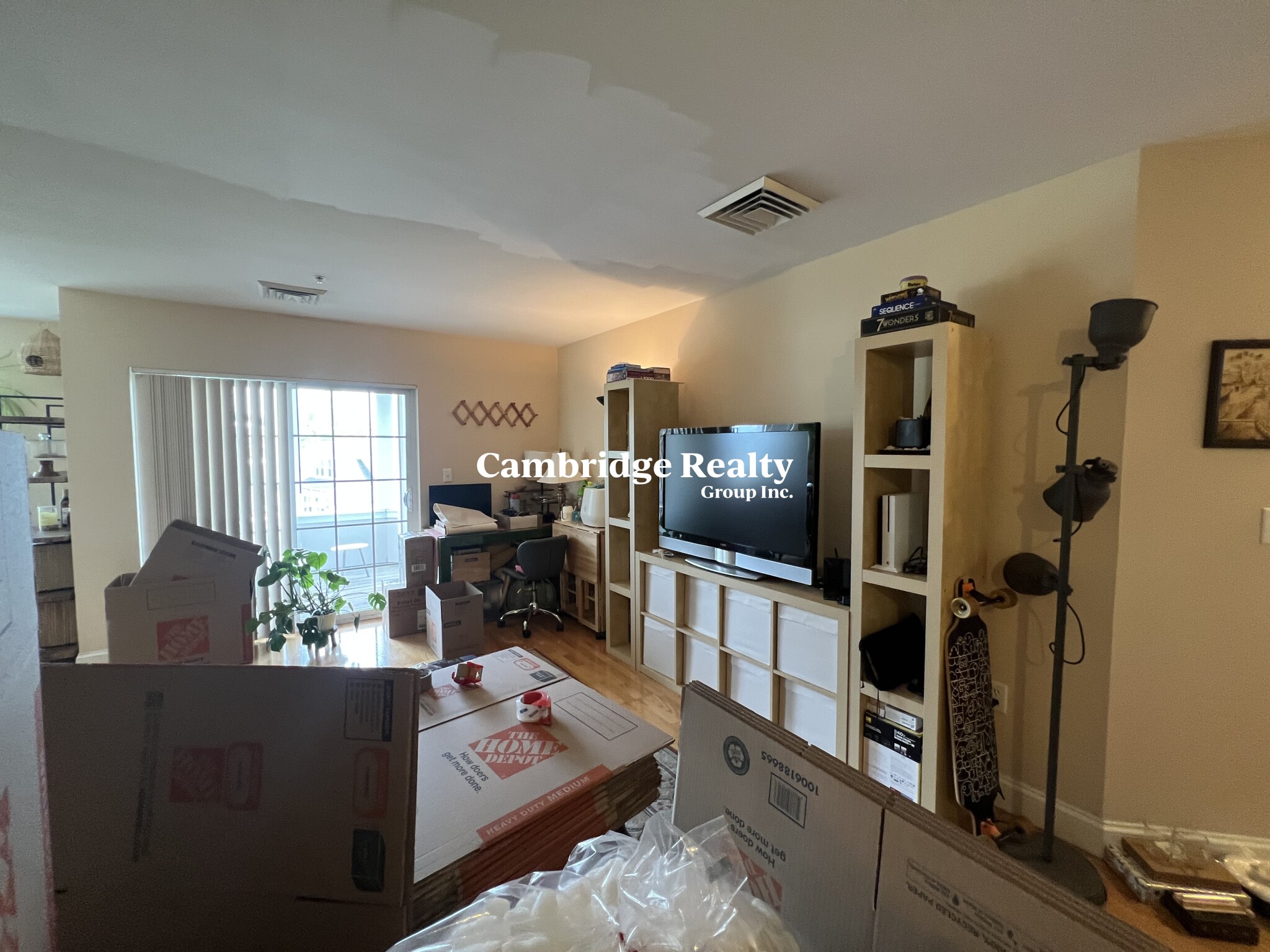 320 Rindge Ave, North Cambridge