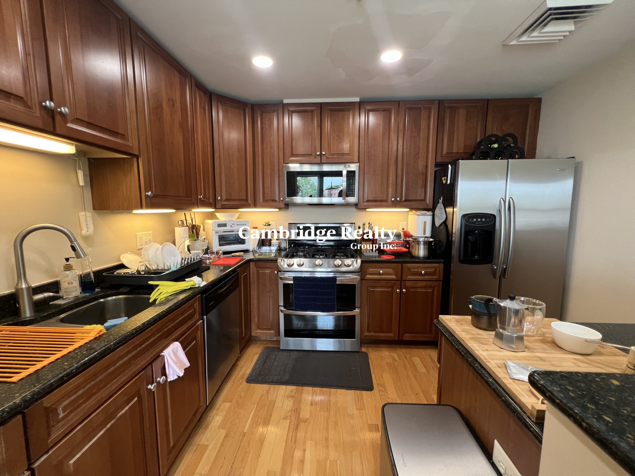 320 Rindge Ave, North Cambridge