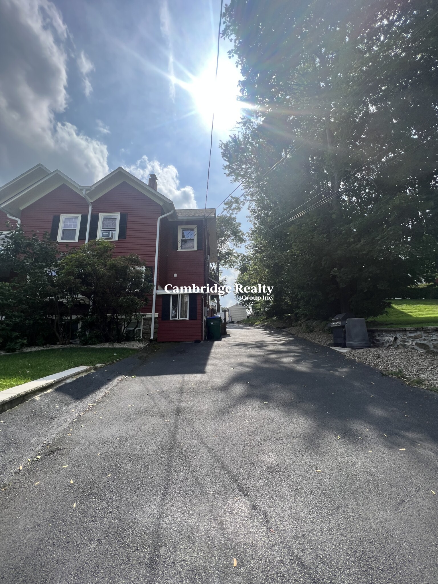 52 Woburn St, Medford