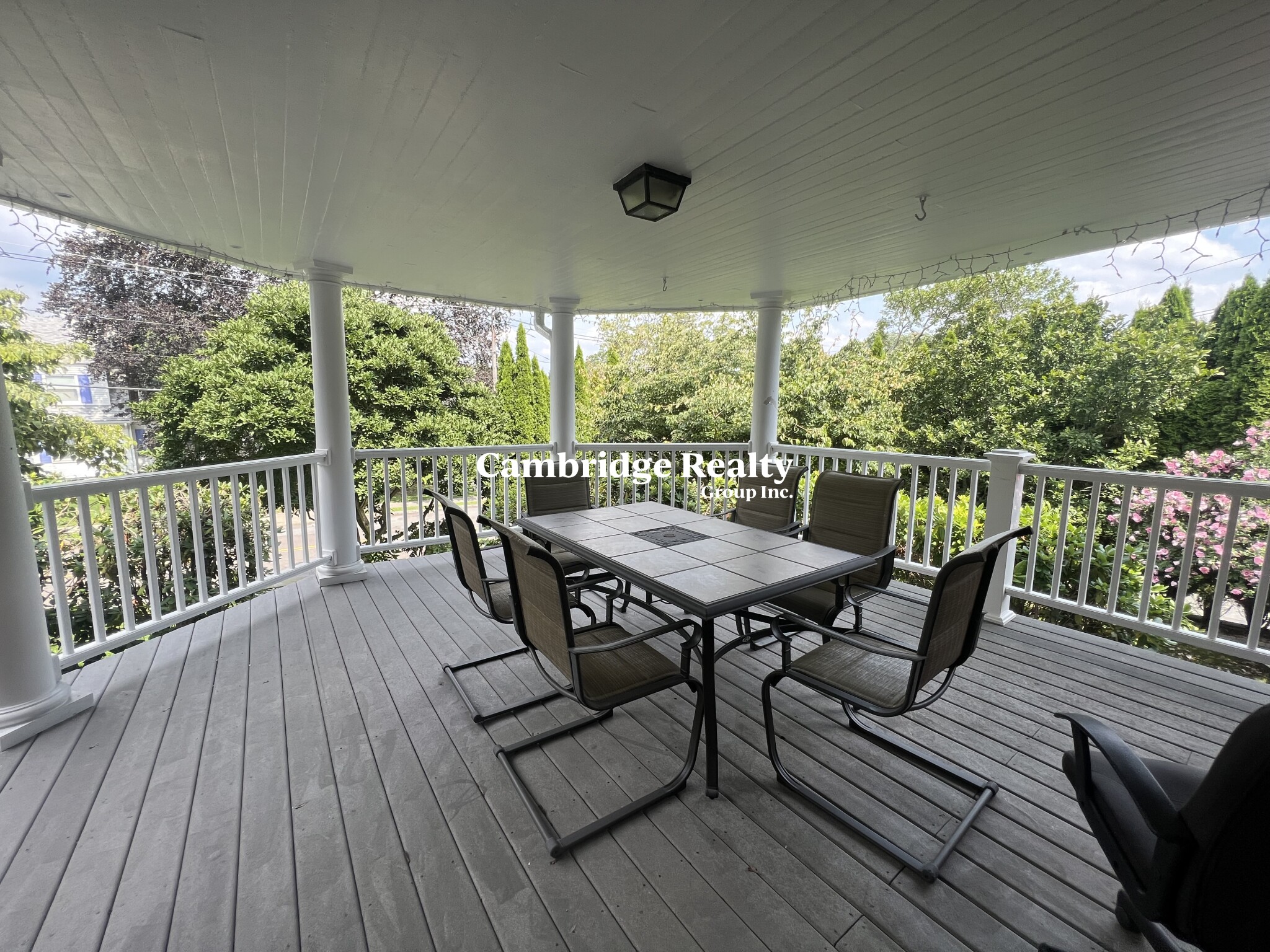 52 Woburn St, Medford