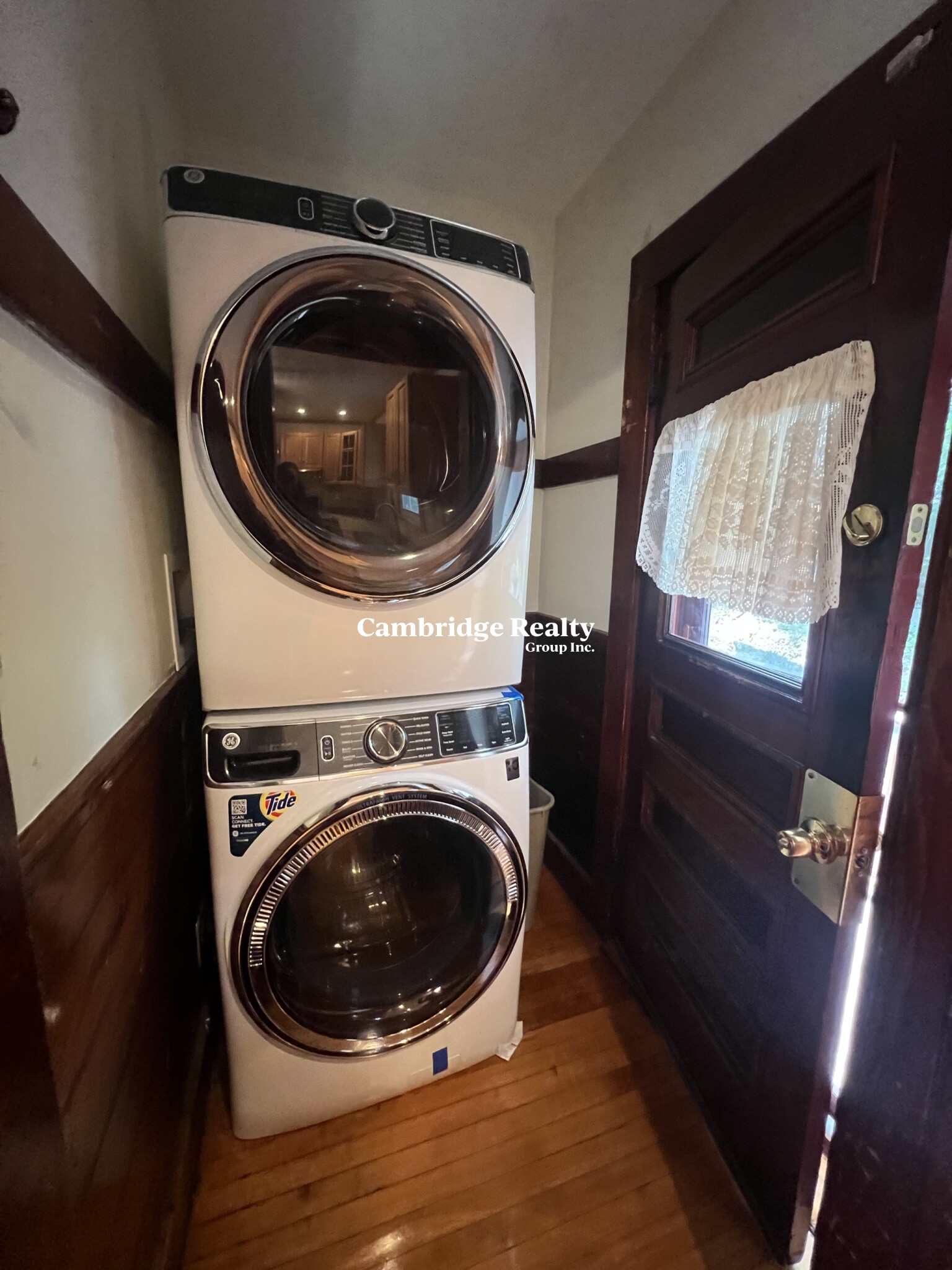 52 Woburn St, Medford