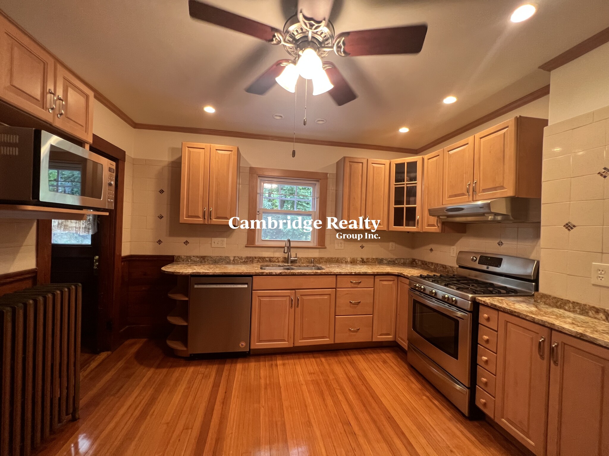 52 Woburn St, Medford