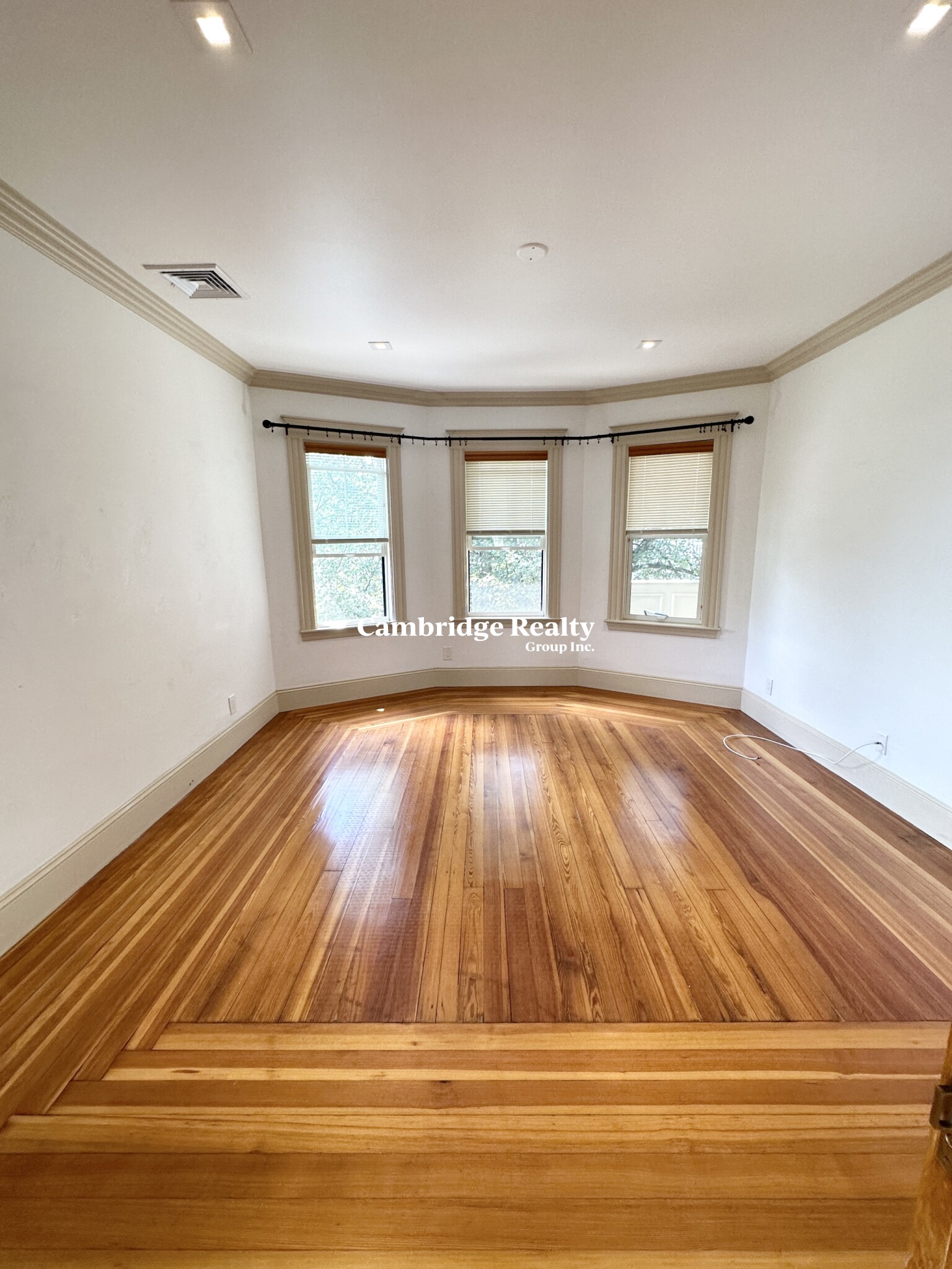 5 Columbus Ave, Union Square