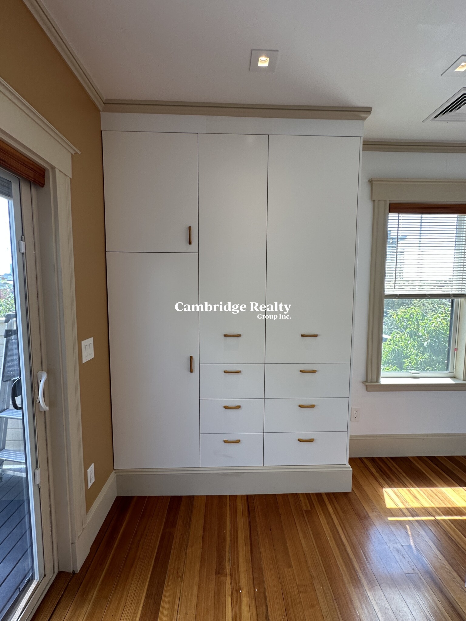 5 Columbus Ave, Union Square