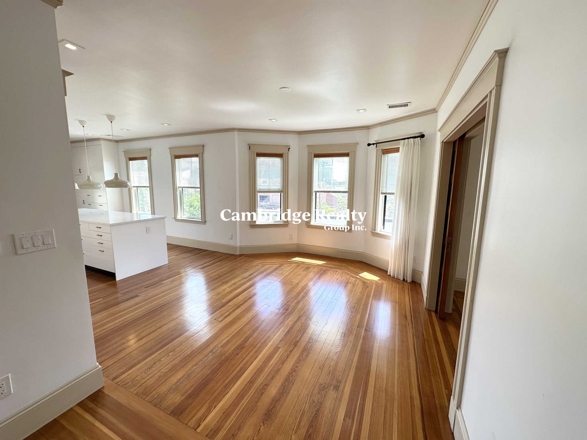 5 Columbus Ave, Union Square