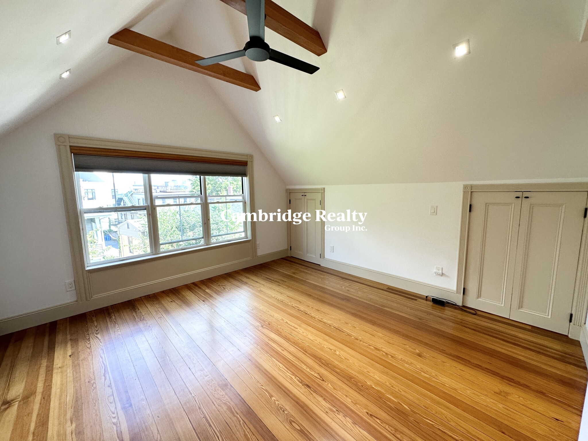 5 Columbus Ave, Union Square