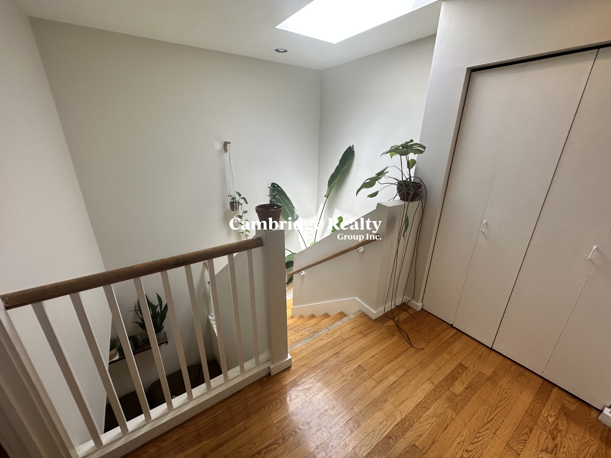 9 Fort Washington Pl, Cambridgeport