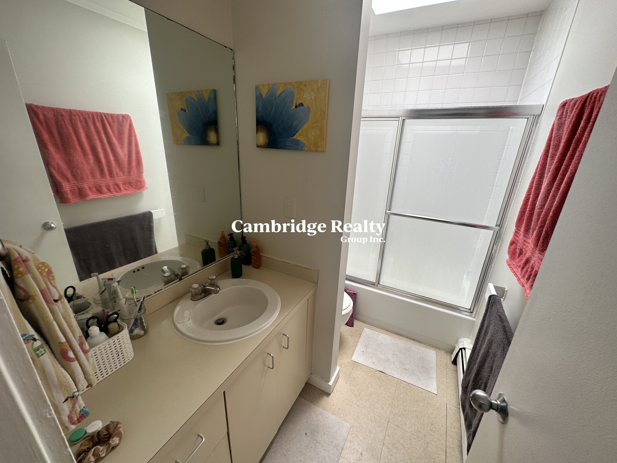 9 Fort Washington Pl, Cambridgeport