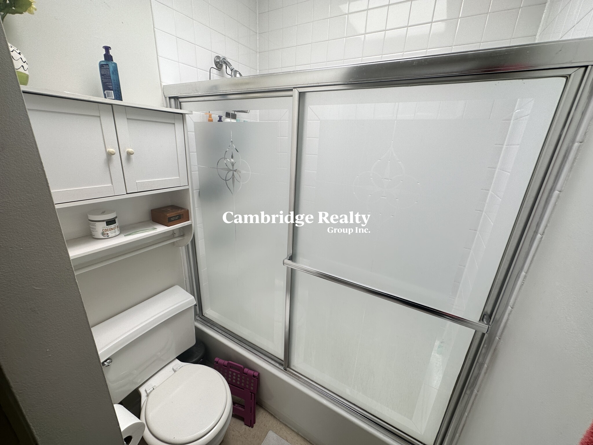 9 Fort Washington Pl, Cambridgeport