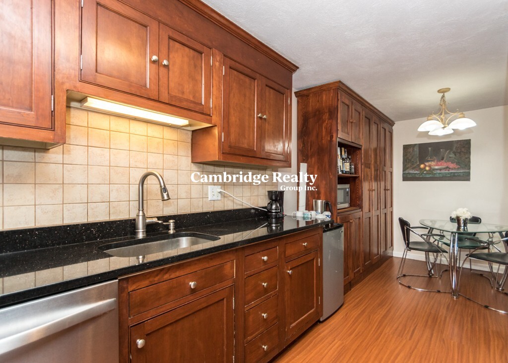 1191 Main St, Waltham