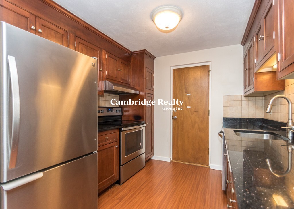 1191 Main St, Waltham