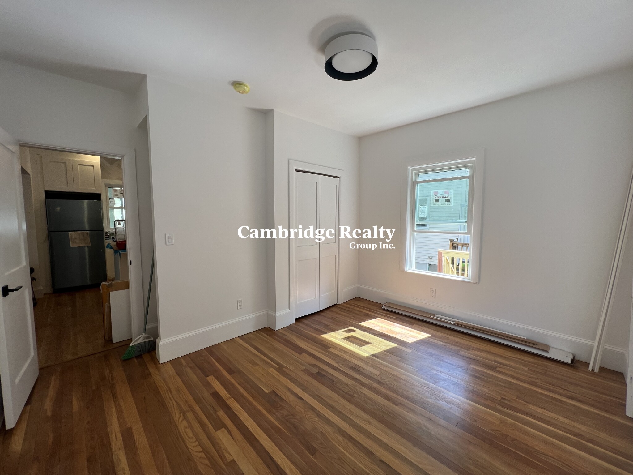 55 Lowell St, Spring Hill