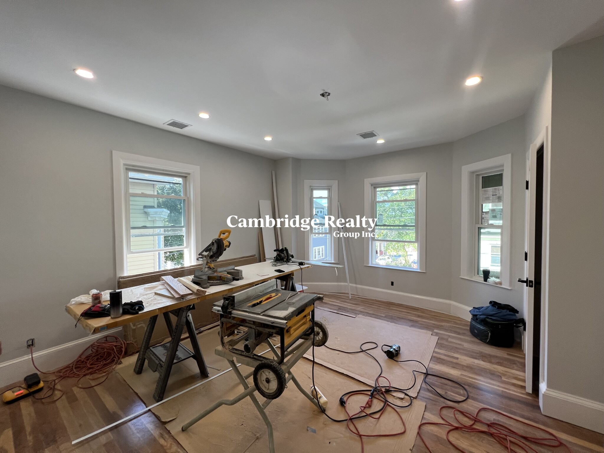 55 Lowell St, Spring Hill