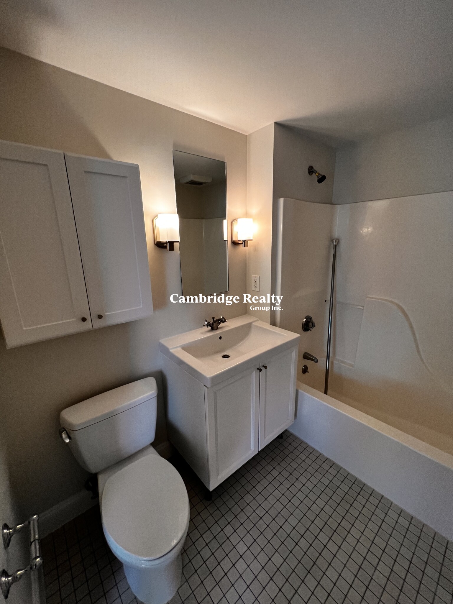 1008 Massachusetts Ave, Mid Cambridge