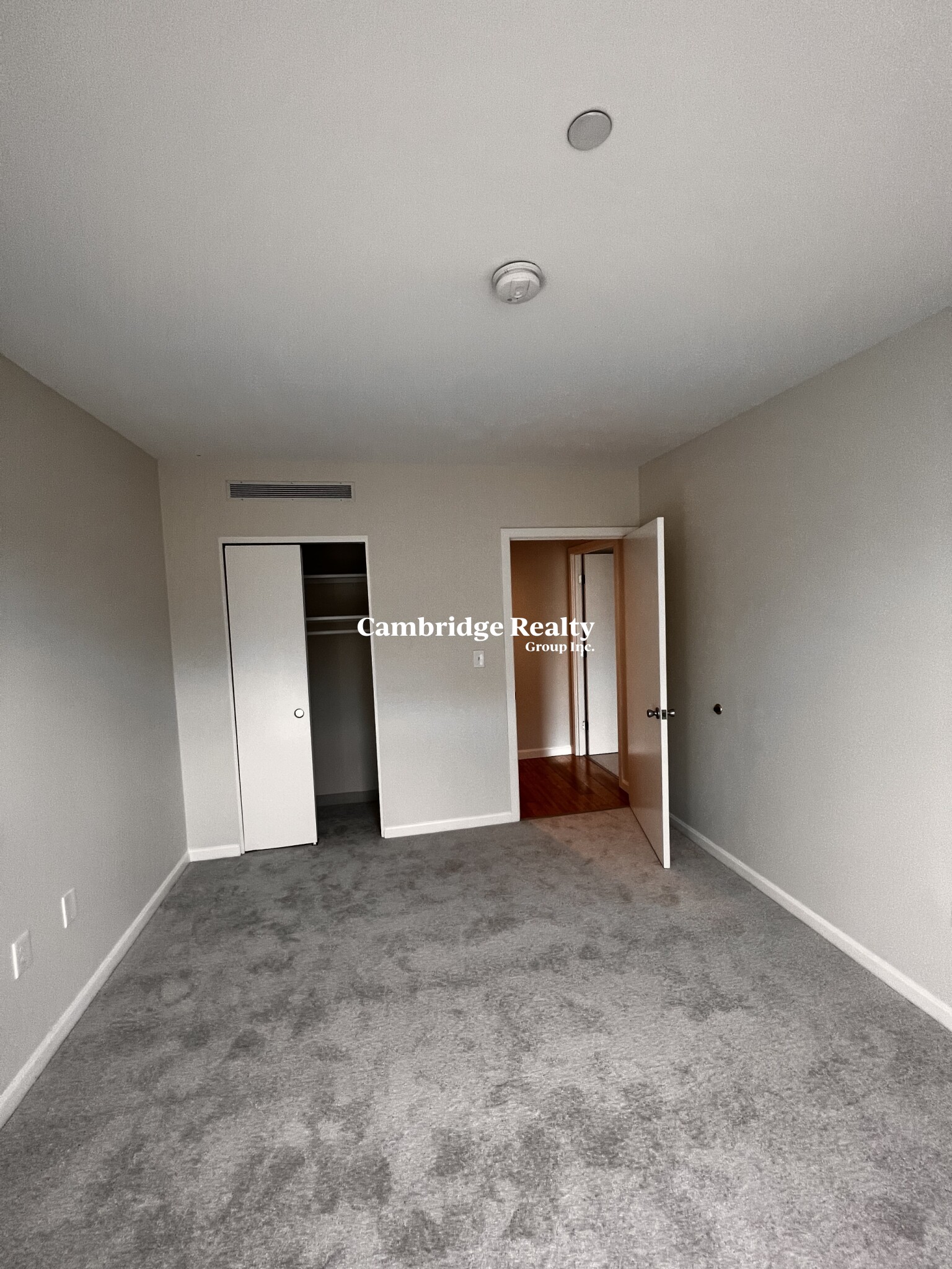 1008 Massachusetts Ave, Central Square