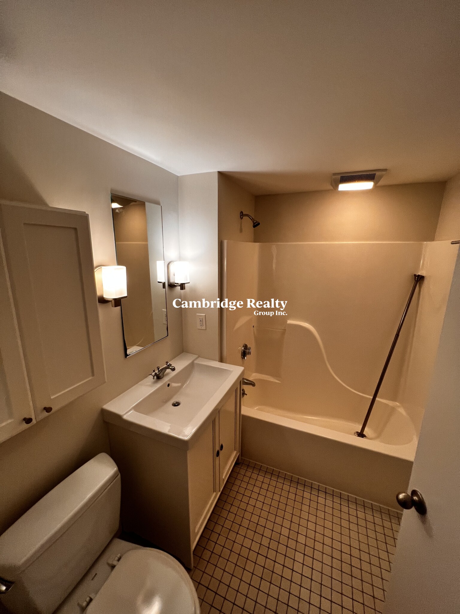 1008 Massachusetts Ave, Central Square