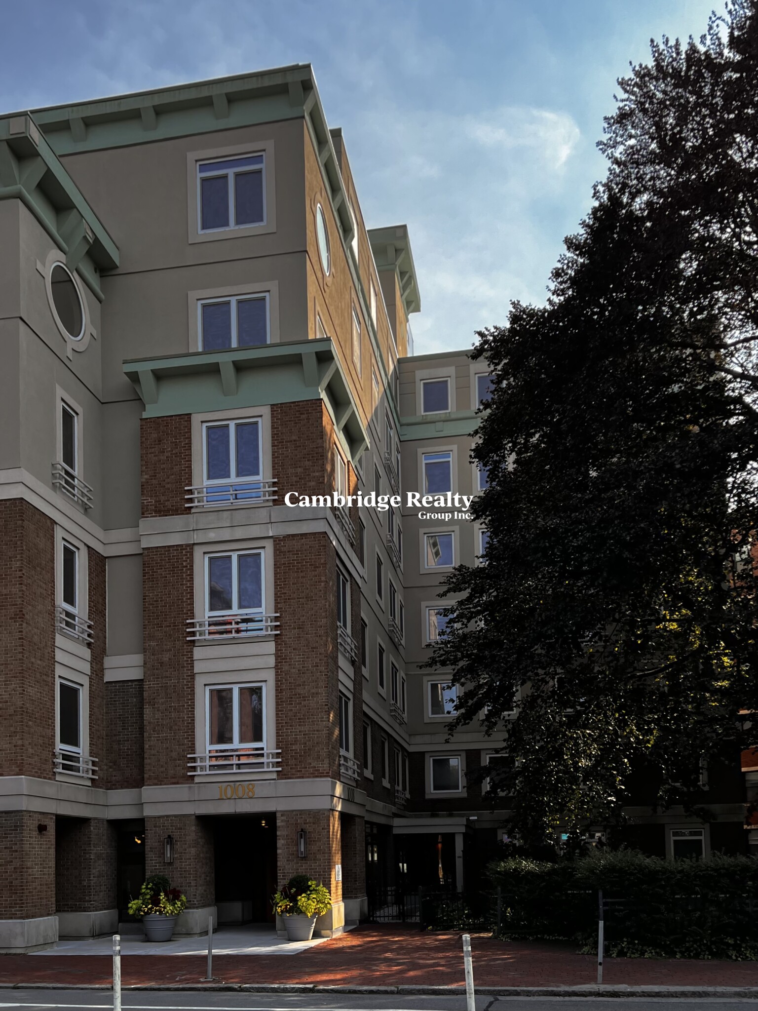 1008 Massachusetts Ave, Mid Cambridge