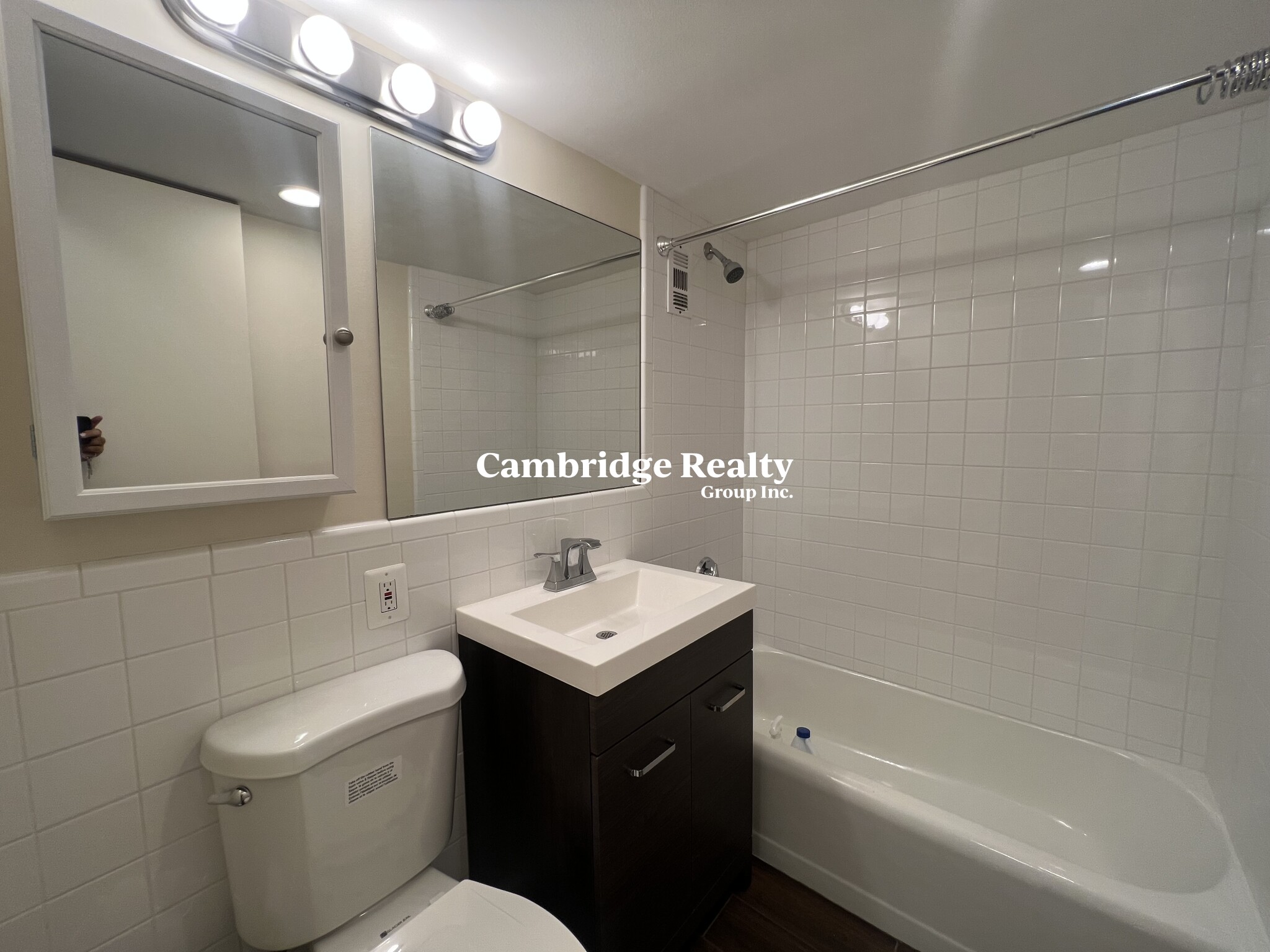 29 Concord Ave, Harvard Square