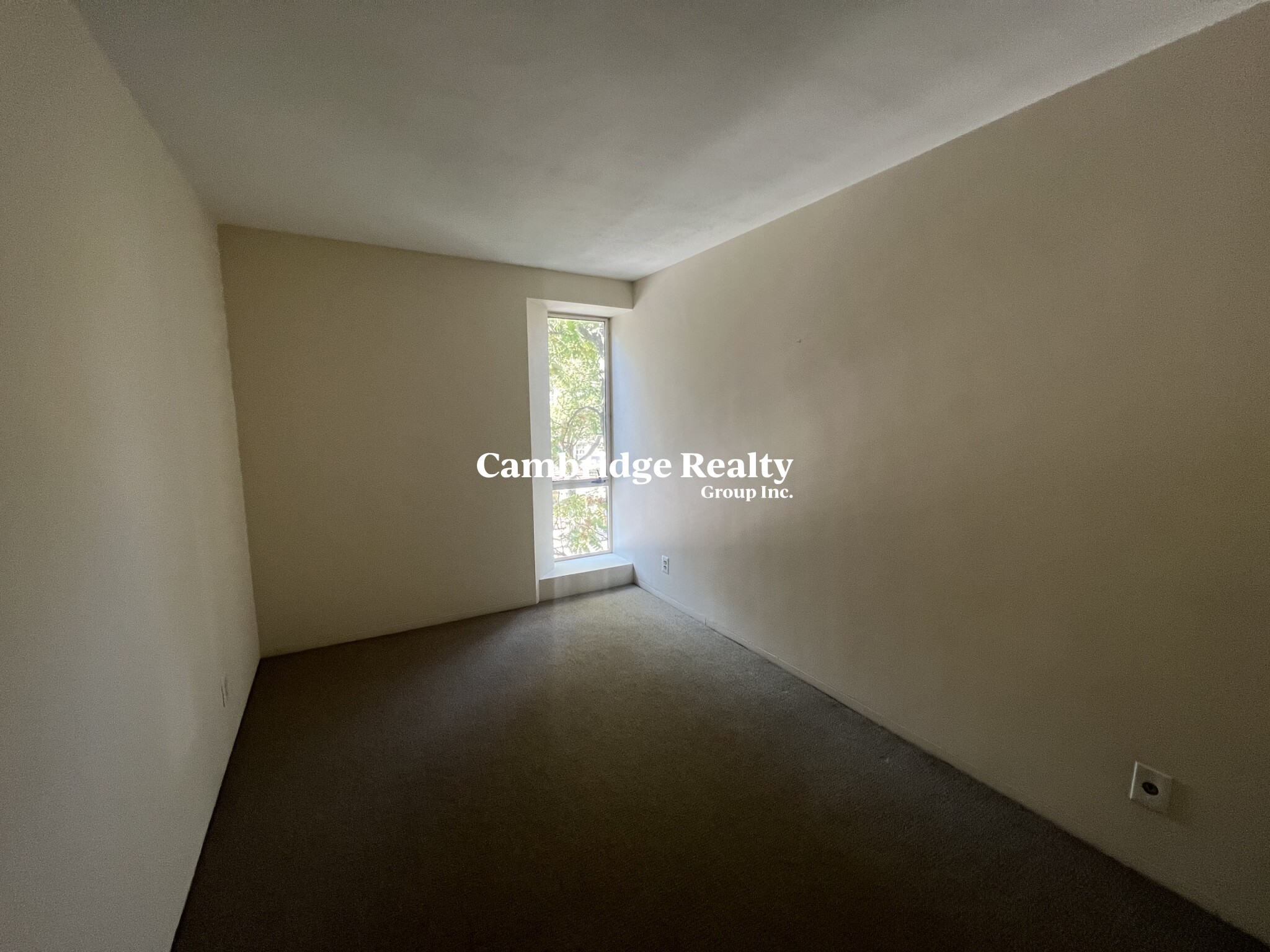 29 Concord Ave, Harvard Square