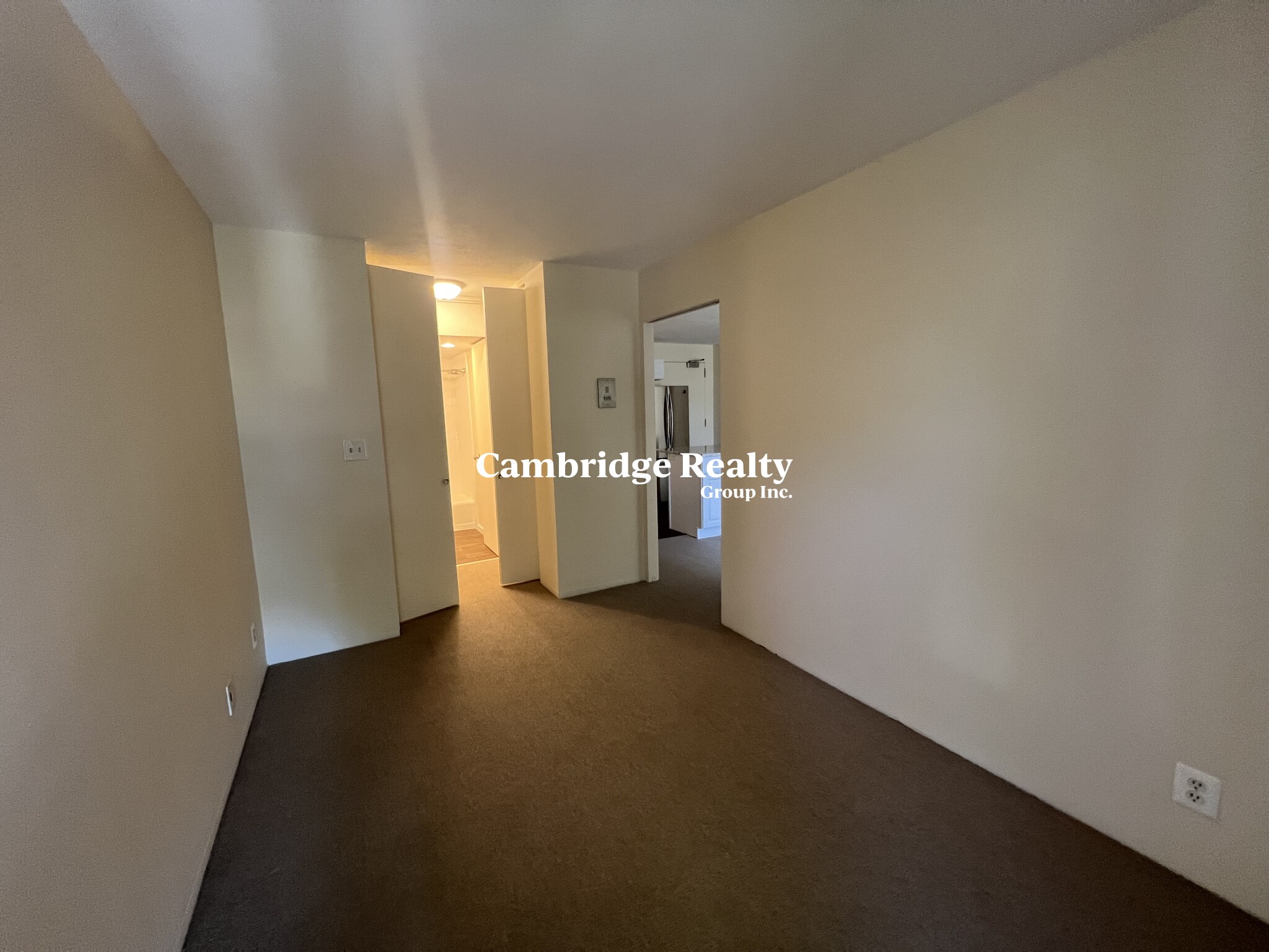 29 Concord Ave, Harvard Square