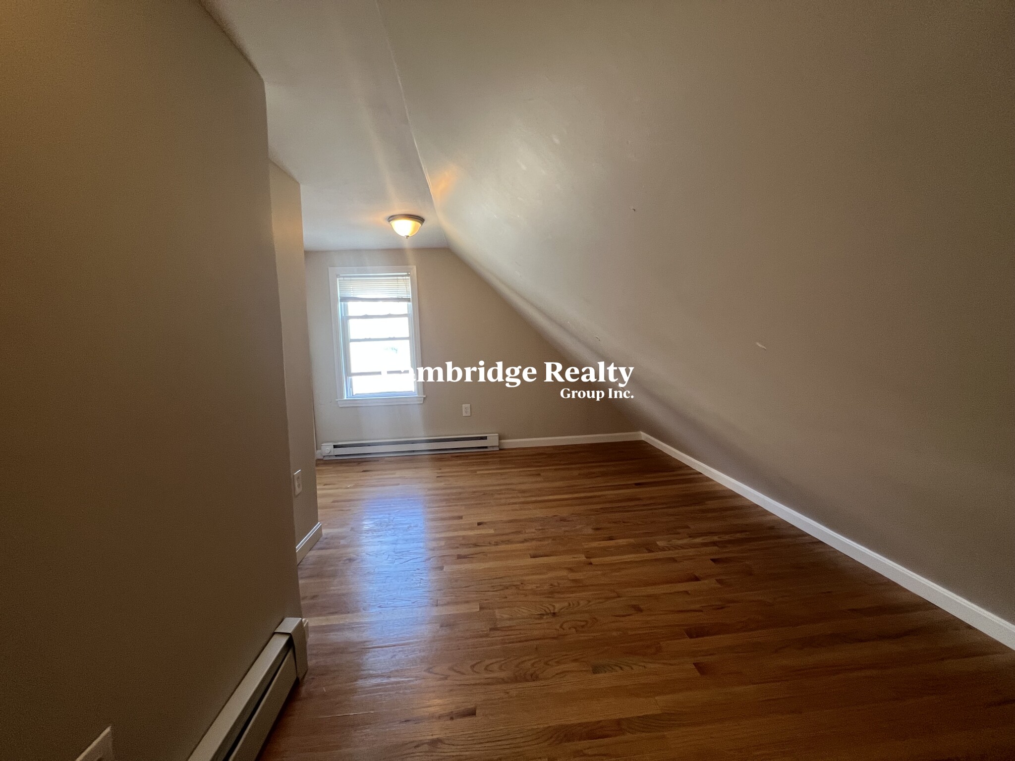 515 Medford St, Winter Hill