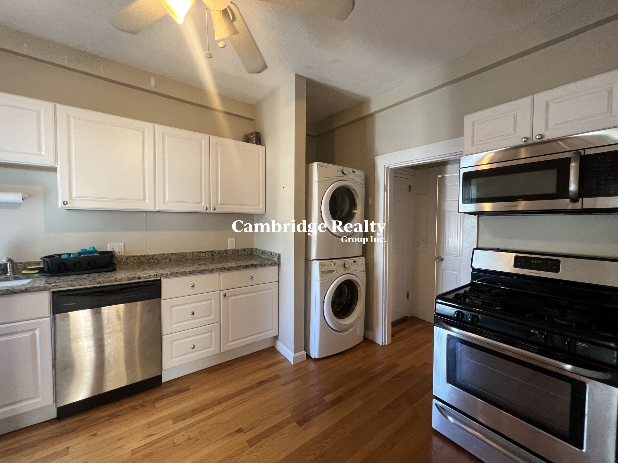 515 Medford St, Winter Hill