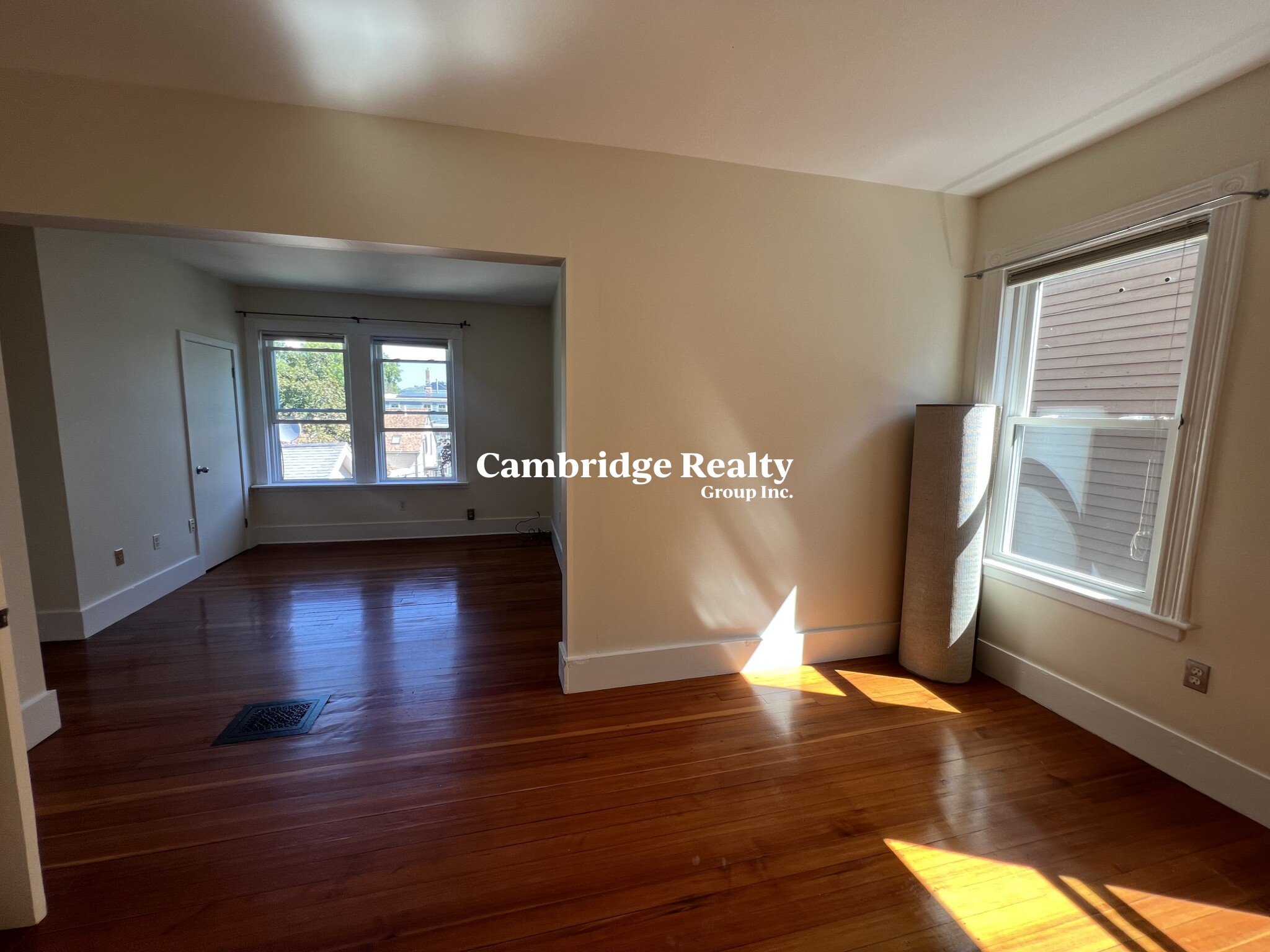 140 Pearl St, Cambridgeport