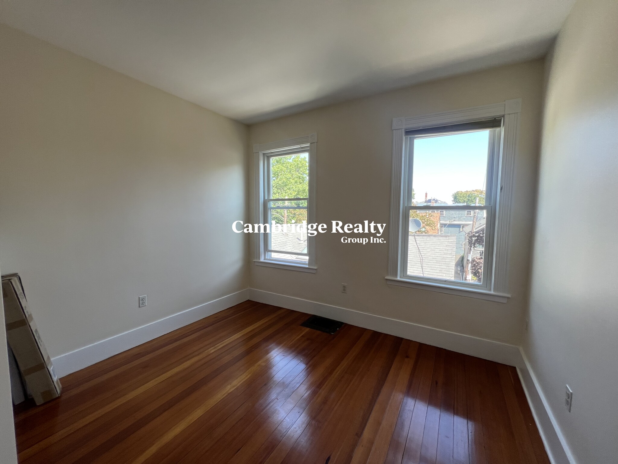 140 Pearl St, Cambridgeport