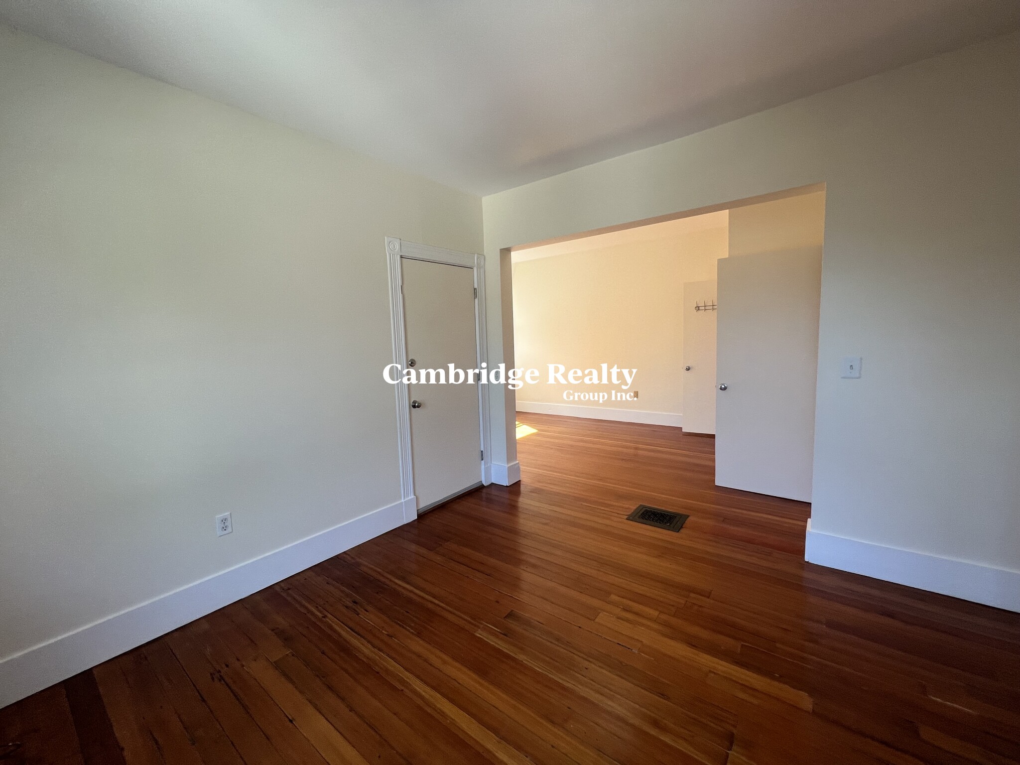 140 Pearl St, Cambridgeport