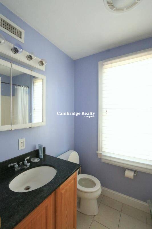 86 Winter St, East Cambridge