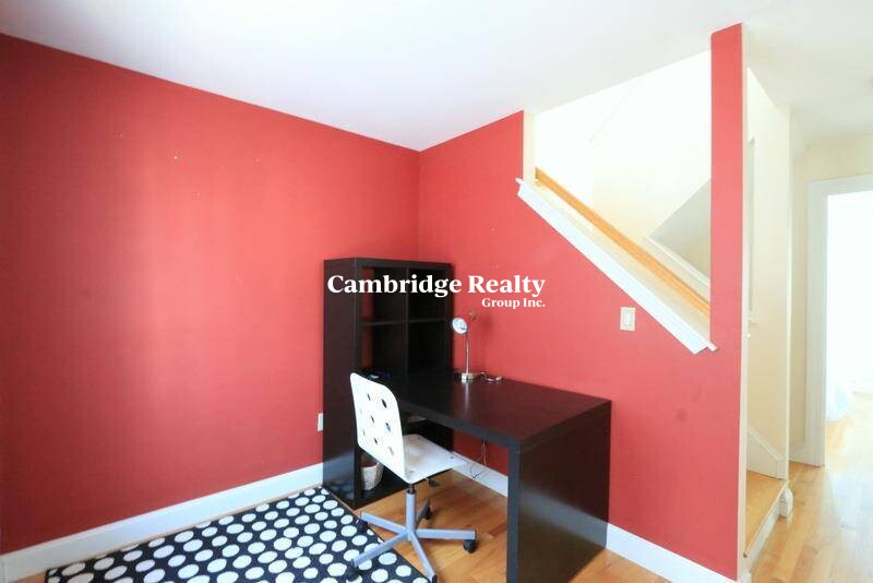 86 Winter St, East Cambridge