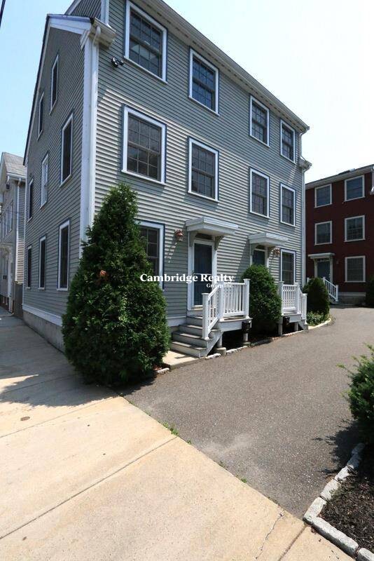 86 Winter St, East Cambridge