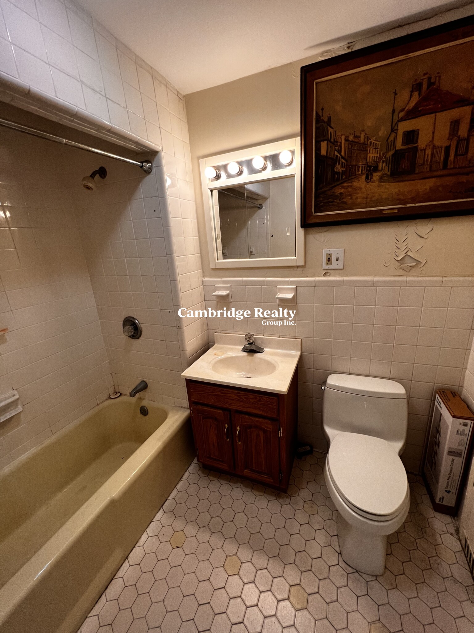 124 Perkins St, East Somerville