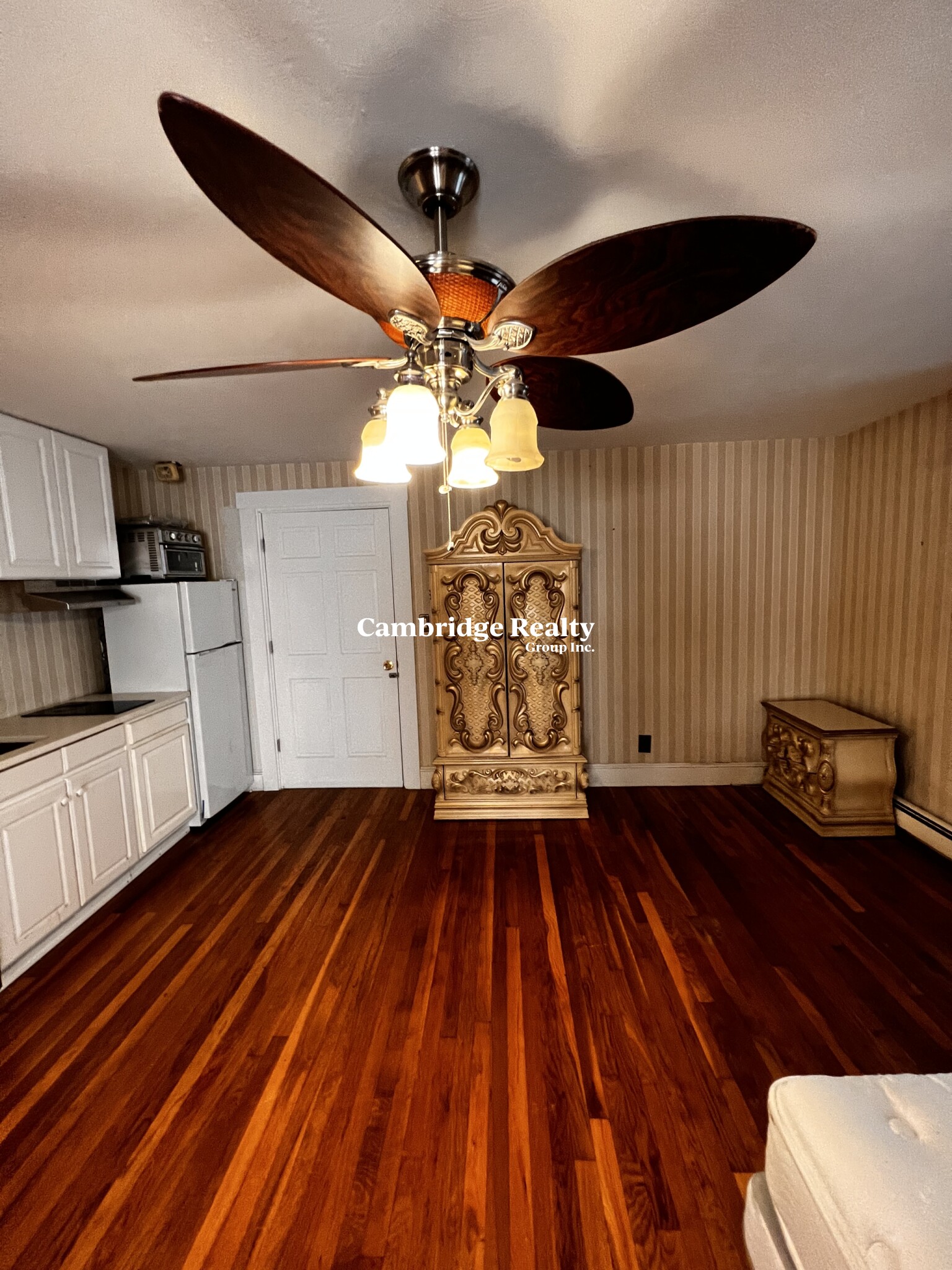 124 Perkins St, East Somerville