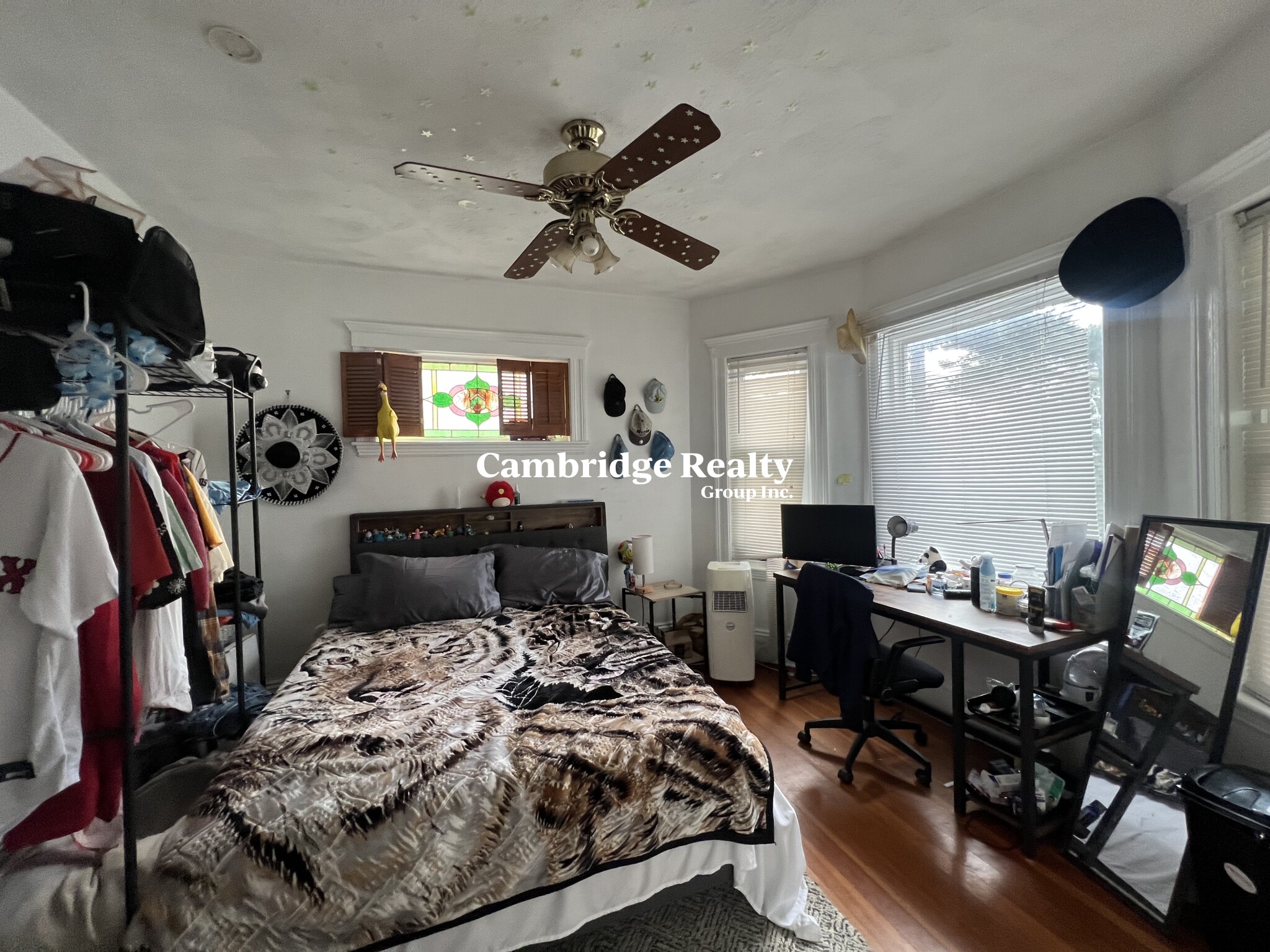 102 Adams St, West Somerville